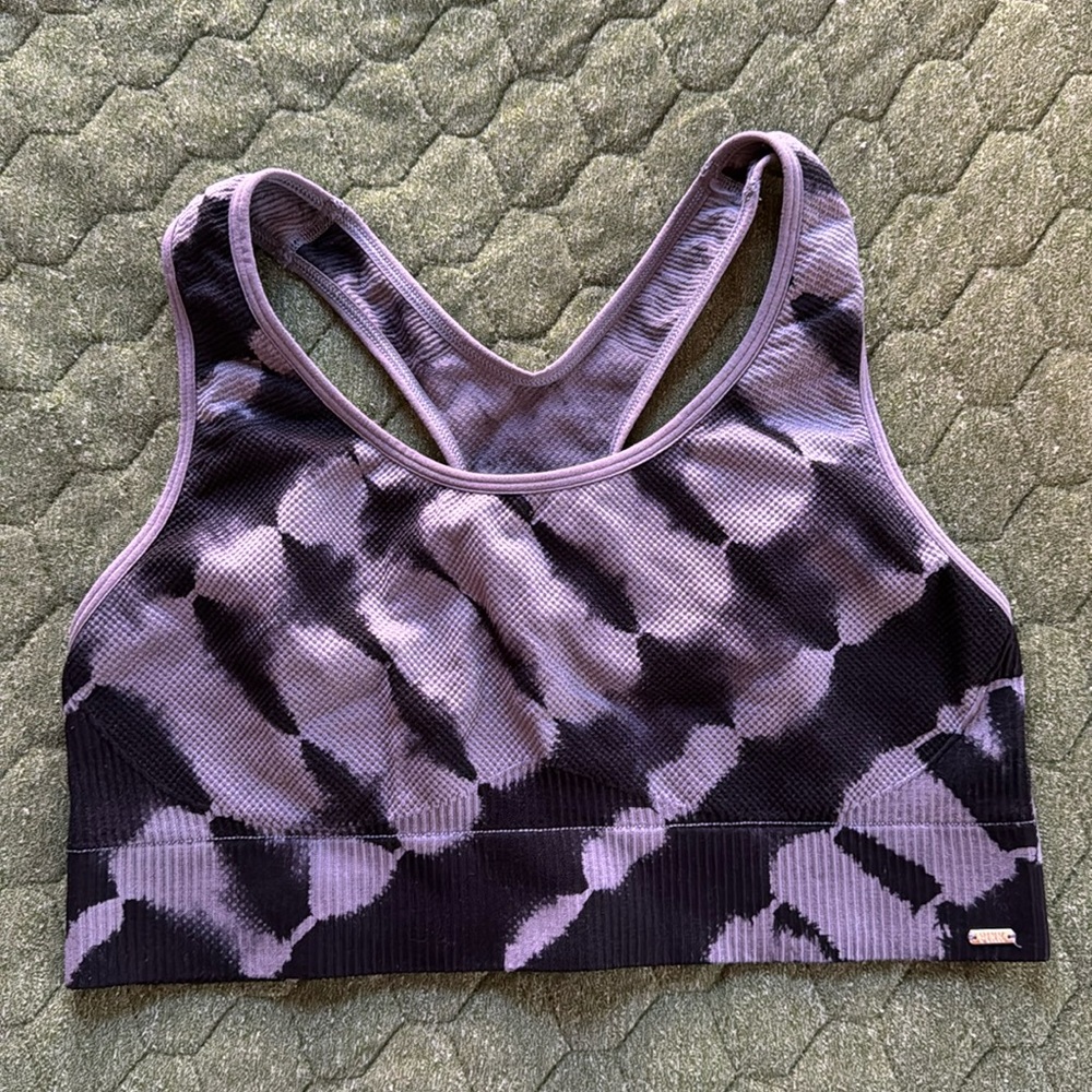PINK by Victorias Secret black & grey tie dye sports bra size large